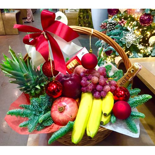 Новогодняя фруктовая корзина для коллектива